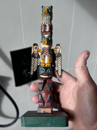 NWC Tait, Eli 3 figured model totem with birds wings and blue masked hawk on top