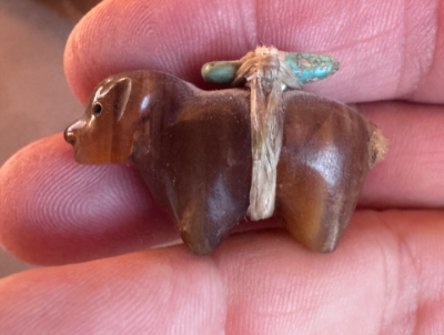 Zuni fetish Deyuse Leekya Carmel bear with bundle