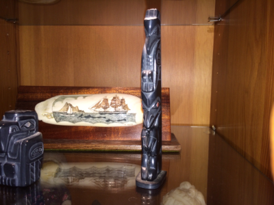 NWC totem Argelitte signed