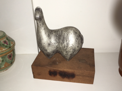 Aluminum carved Vicuna