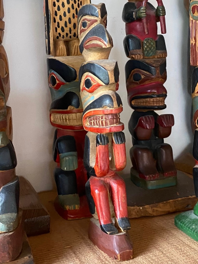 Nw totem Rudolph